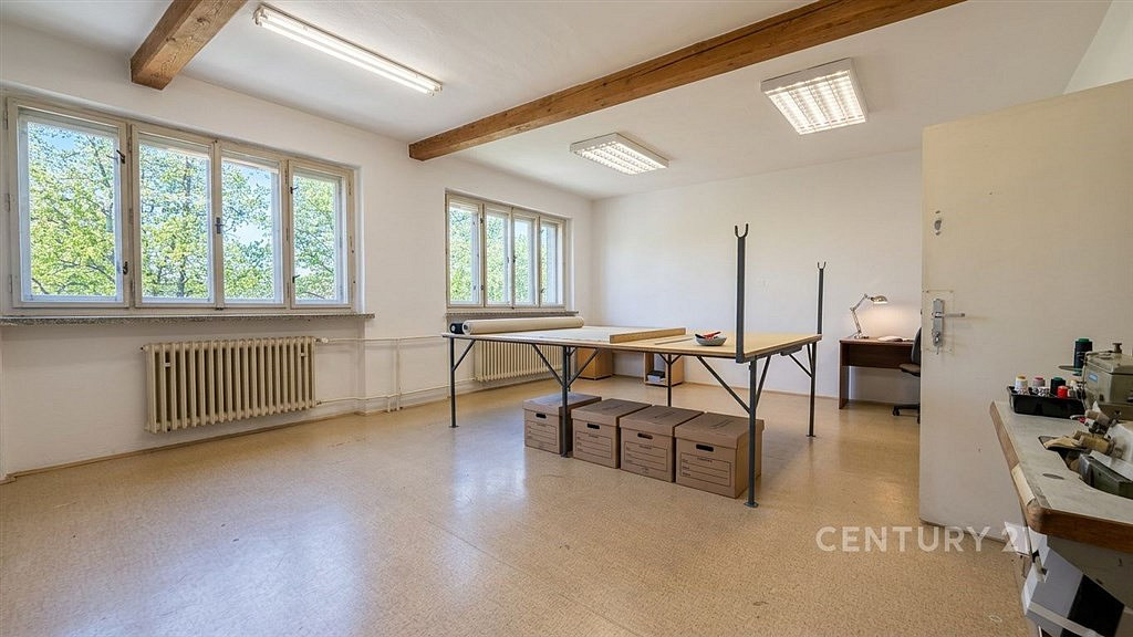 Pronájem kanceláře 103 m² — photo 4