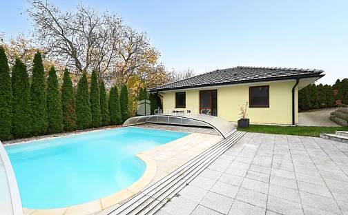 Prodej domu 62 m² s pozemkem 837 m², K úvozu, Praha 5 - Lochkov