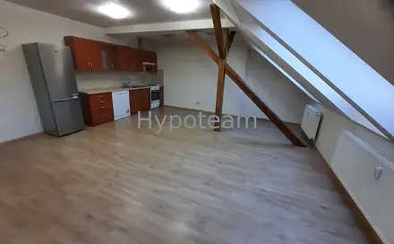 Pronájem bytu 2+kk 75 m², Jateční, Ústí nad Labem - Ústí nad Labem-centrum