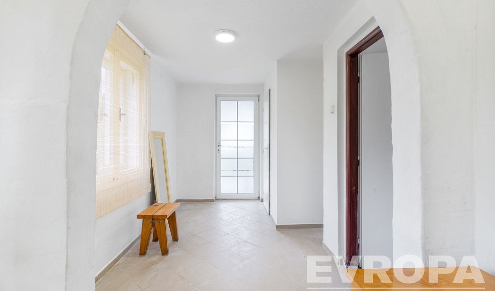 Prodej domu 144 m² s pozemkem 799 m², Úsobí – náhled fotky 12