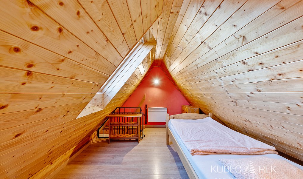 Pronájem chaty/chalupy 76 m² s pozemkem 318 m², Lipno nad Vltavou – náhled fotky 19