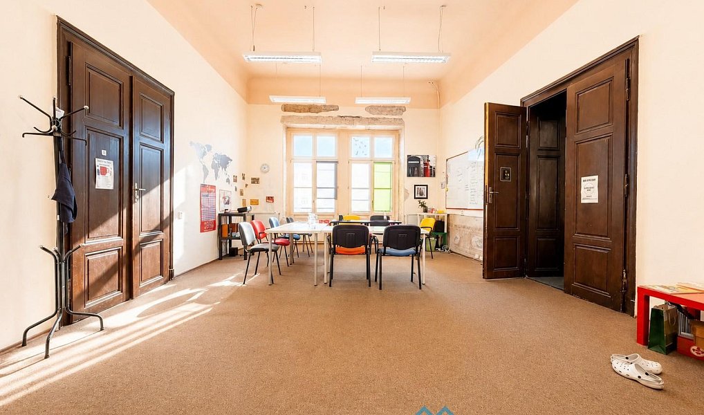 Pronájem kanceláře 103 m², Znojmo – náhled fotky 3