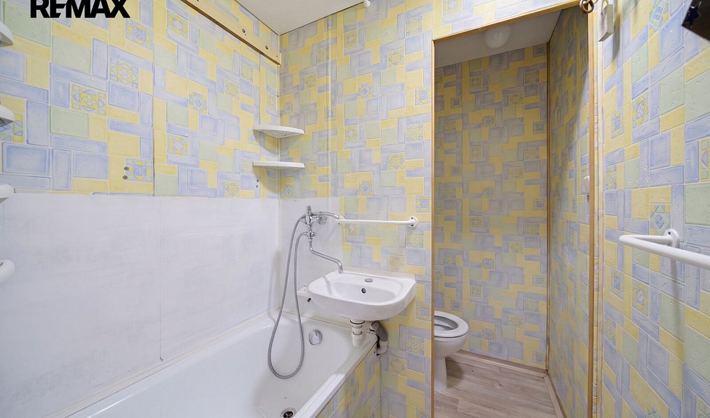 Prodej bytu 1+1 33 m², Karlovy Vary – náhled fotky 11