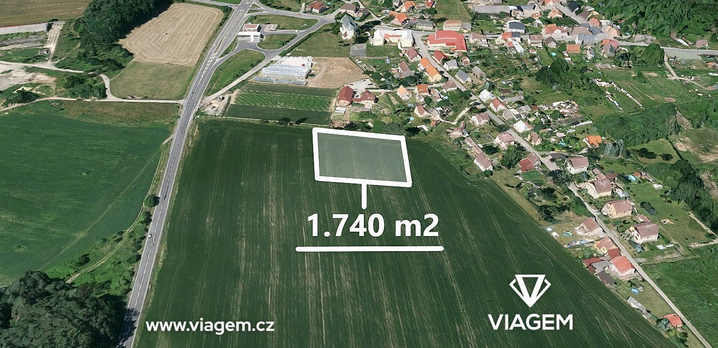 Prodej pole 652 m²