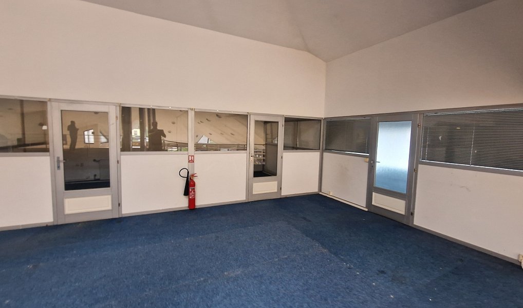 Prodej obchodních prostor 820 m², Nový Bor – náhled fotky 14