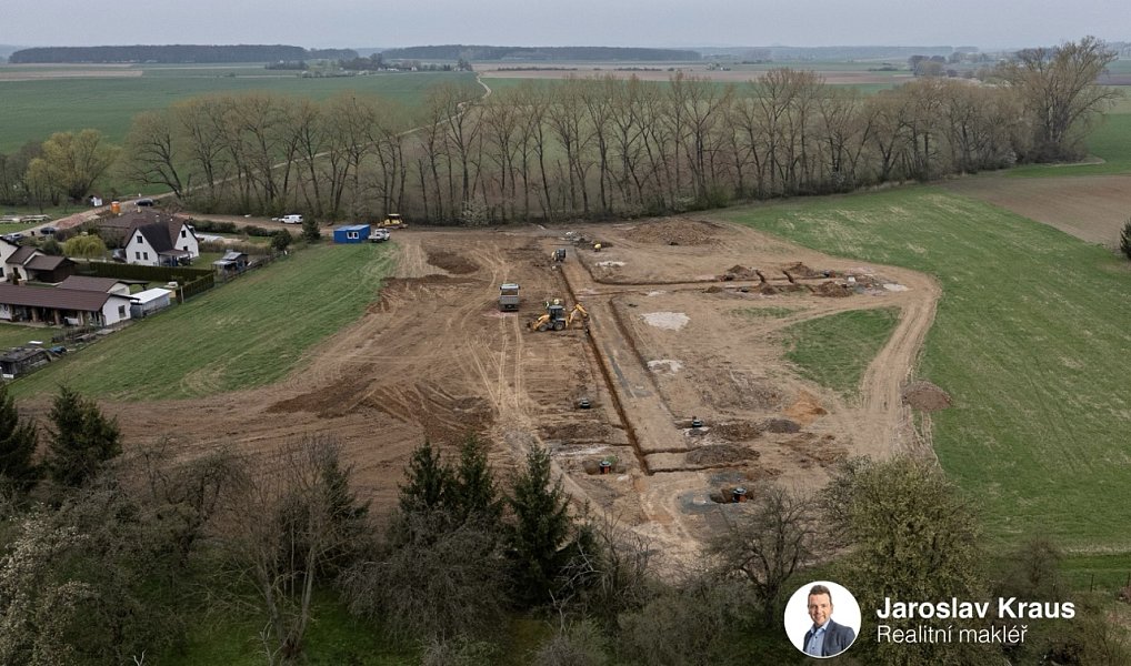 Prodej stavebního pozemku 1 031 m², Sobčice – náhled fotky 12