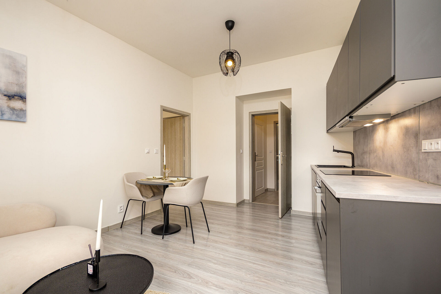 Pronájem bytu 2+kk 36 m² – fotografie 4
