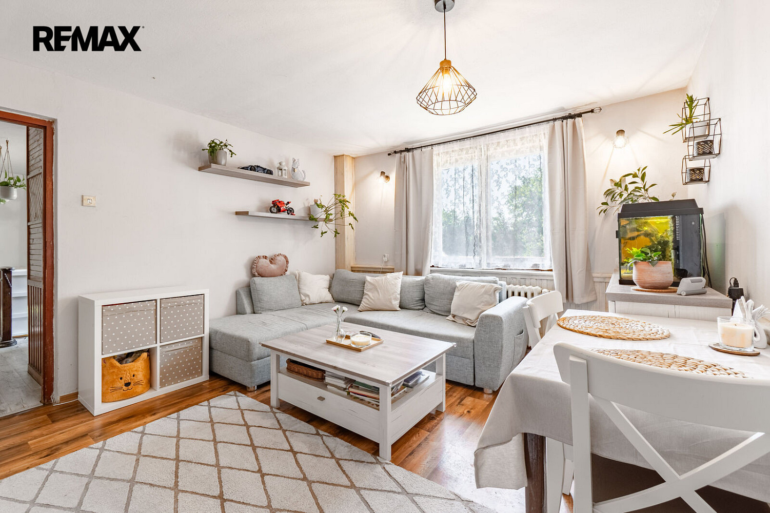 Prodej domu 200 m² s pozemkem 1 941 m² – fotografie 3