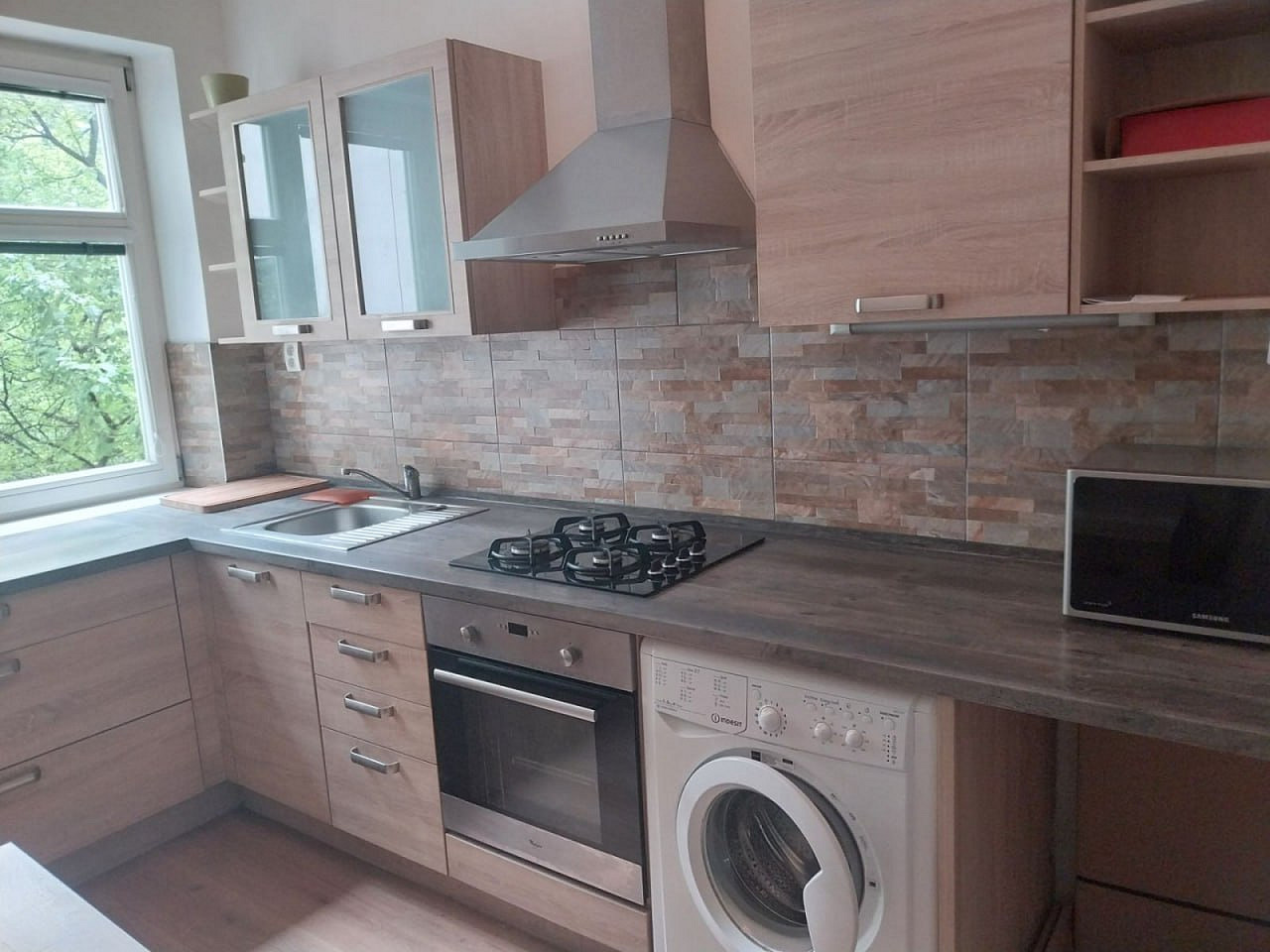 Pronájem bytu 1+1 44 m²
