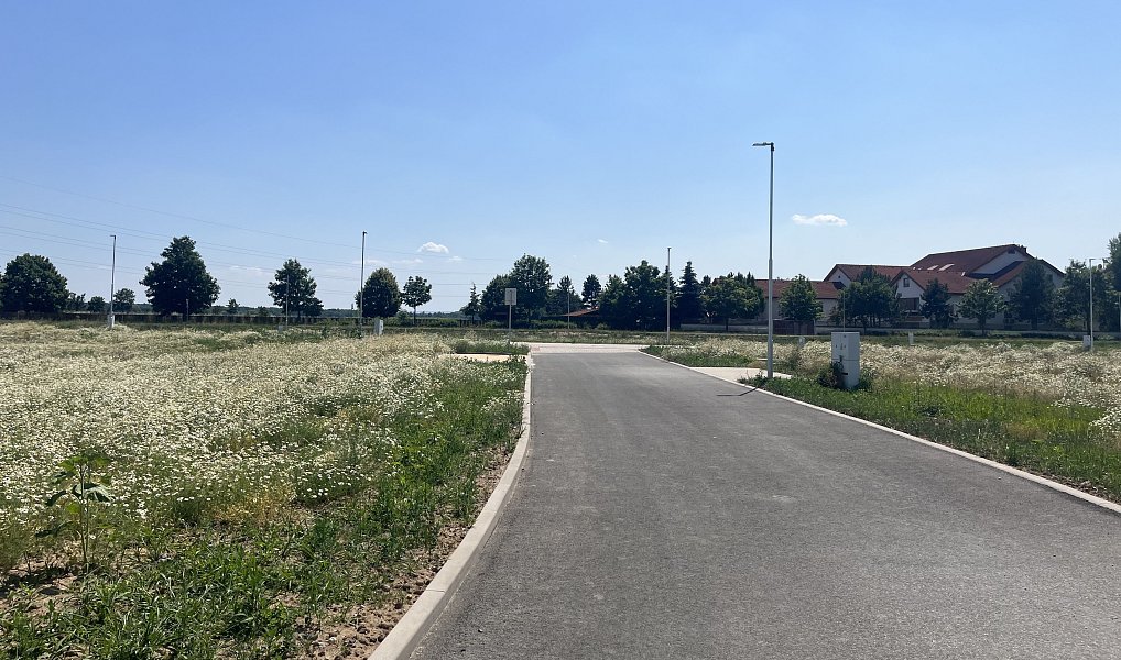 Prodej stavebního pozemku 1 152 m², Ráby – náhled fotky 14