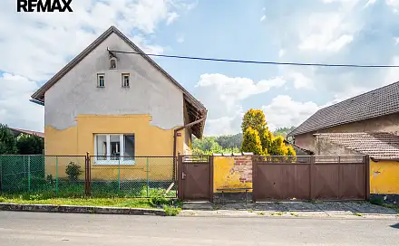 Prodej domu 70 m² s pozemkem 757 m², Chrášťany - Chotouň, okres Kolín
