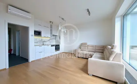 Pronájem bytu 2+kk 61 m²