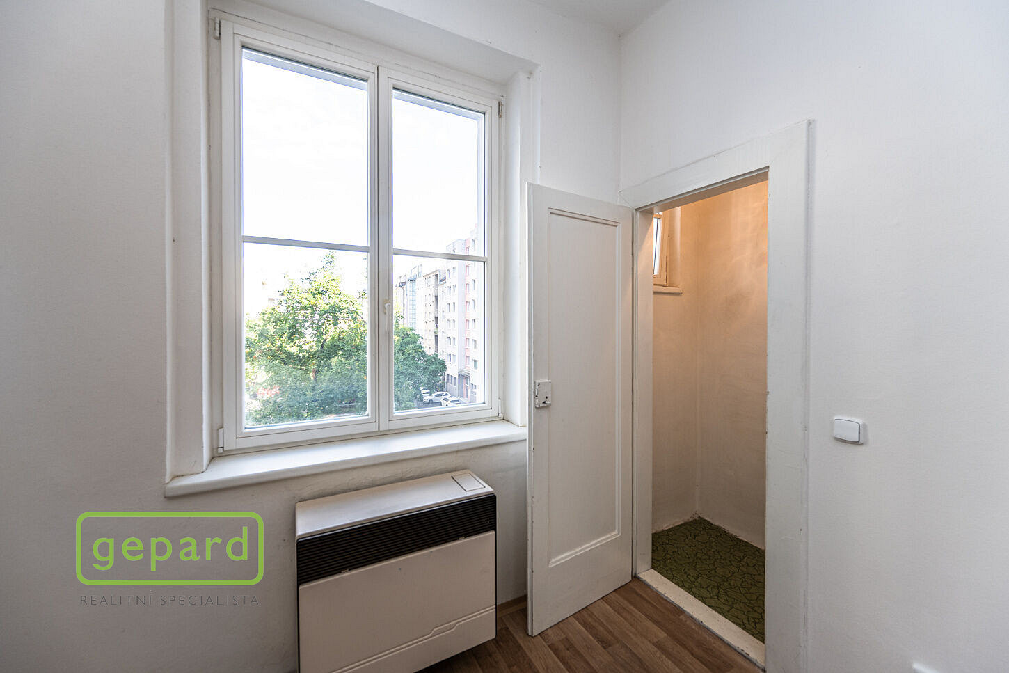 Pronájem bytu 2+kk 46 m² – fotografie 4