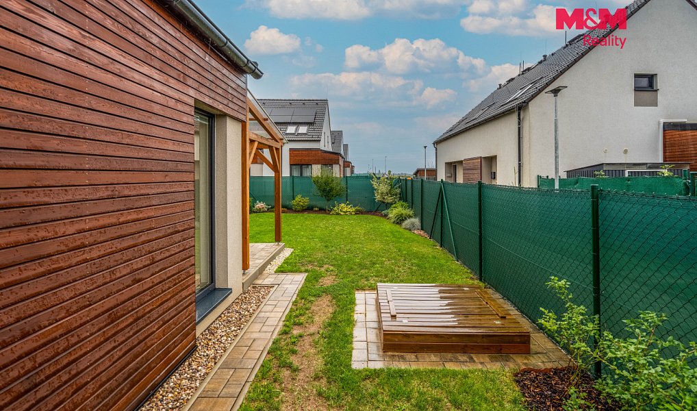 Prodej bytu 3+kk 81 m², Smiřice – náhled fotky 24