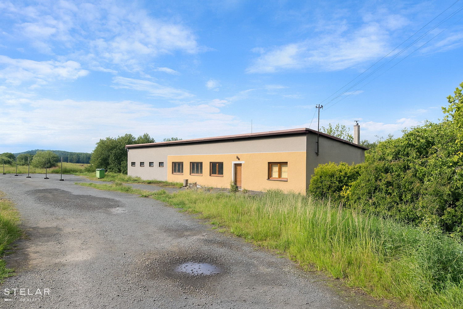 Prodej komerčního objektu (jiného typu) 200 m² – fotografie 4