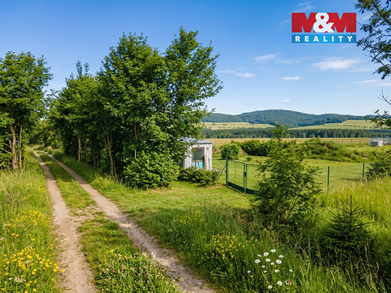 Prodej komerčního pozemku 8 432 m² – fotografie 4