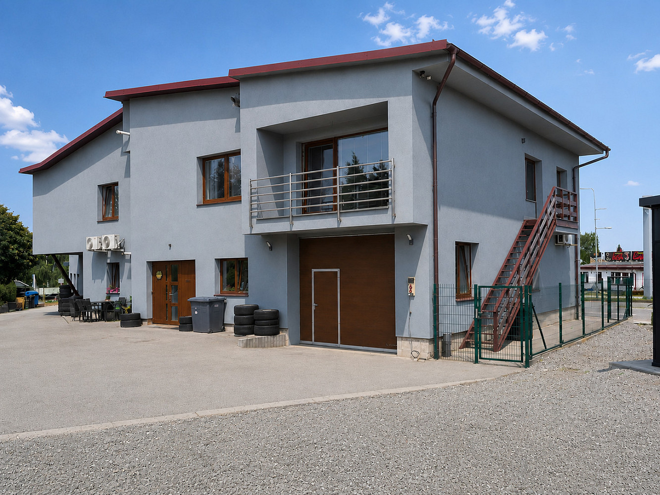 Pronájem bytu 3+1 84 m² – fotografie 2
