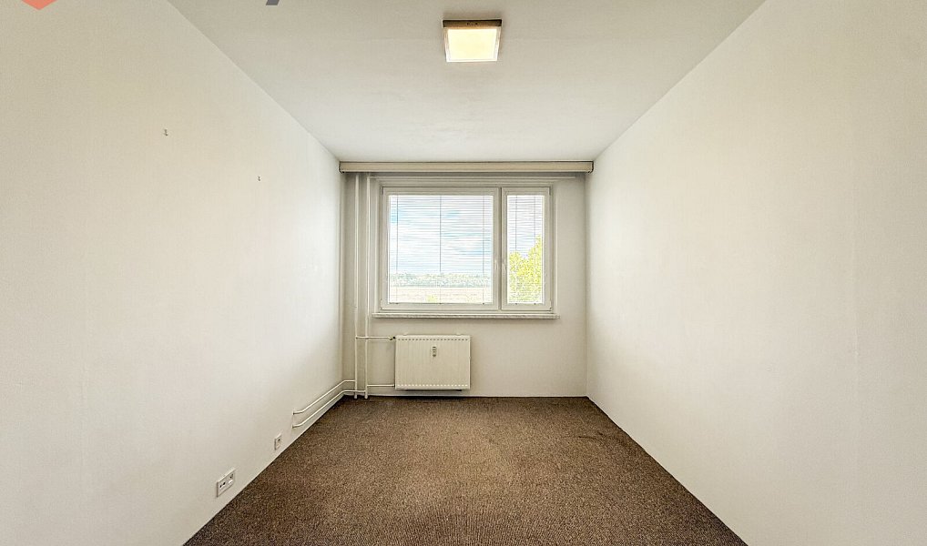 Pronájem bytu 3+1 70 m², Hodonín – náhled fotky 7