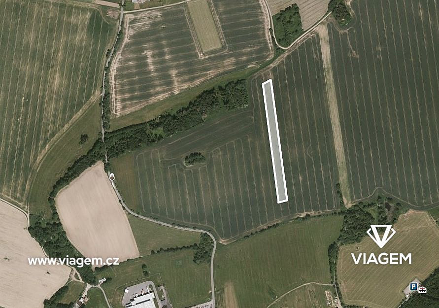 Prodej pole 2 900 m²