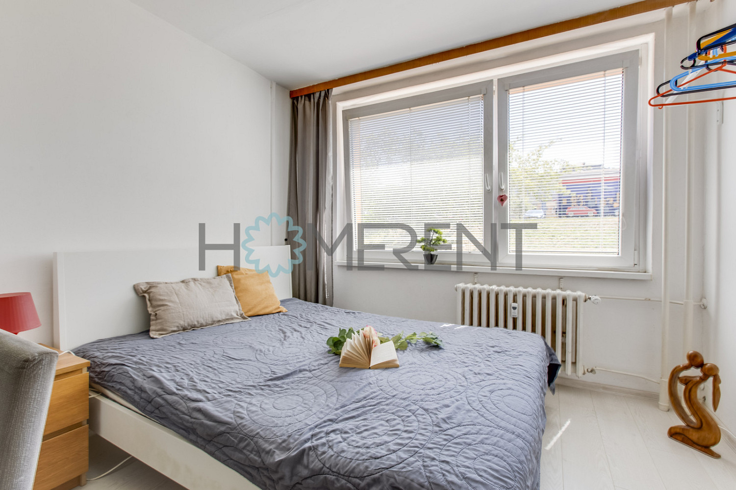Pronájem bytu 2+kk 43 m² - Widok 2