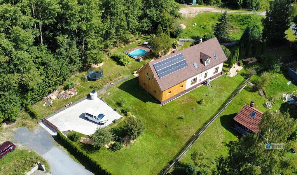 Prodej domu 200 m² s pozemkem 2 284 m², Liberec – náhled fotky 3