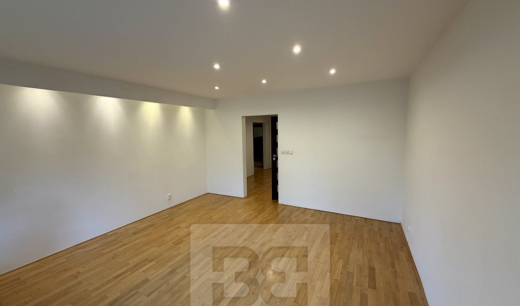 Prodej bytu 3+1 78 m², Praha – náhled fotky 9