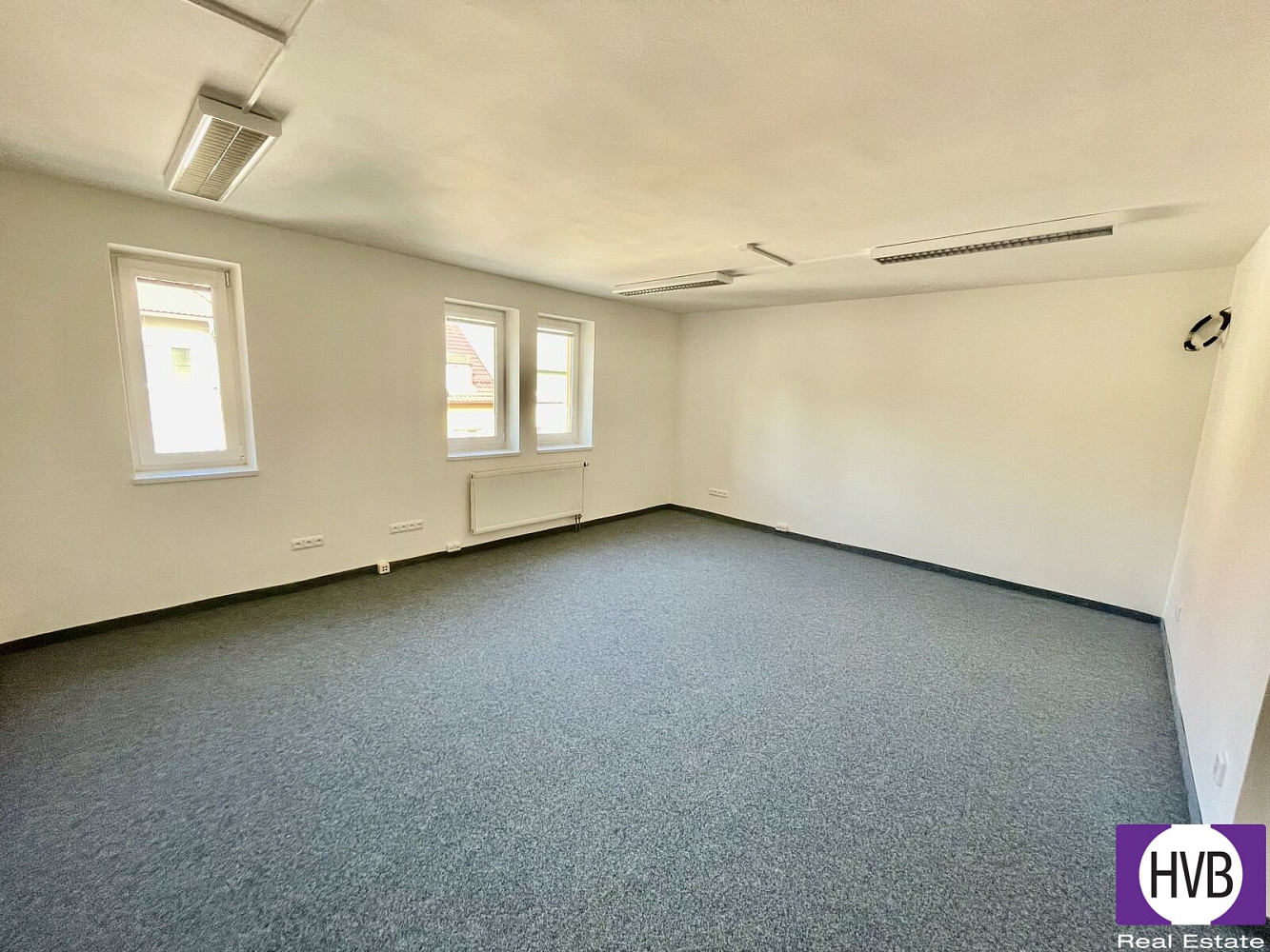 Pronájem komerčního objektu (jiného typu) 112 m² – fotografie 4