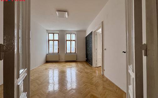 Pronájem bytu 2+1 75 m², tř. Svobody, Olomouc