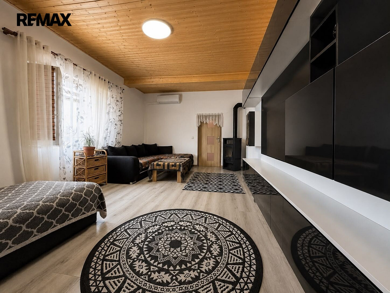 Prodej bytu 2+1 68 m² – fotografie 3