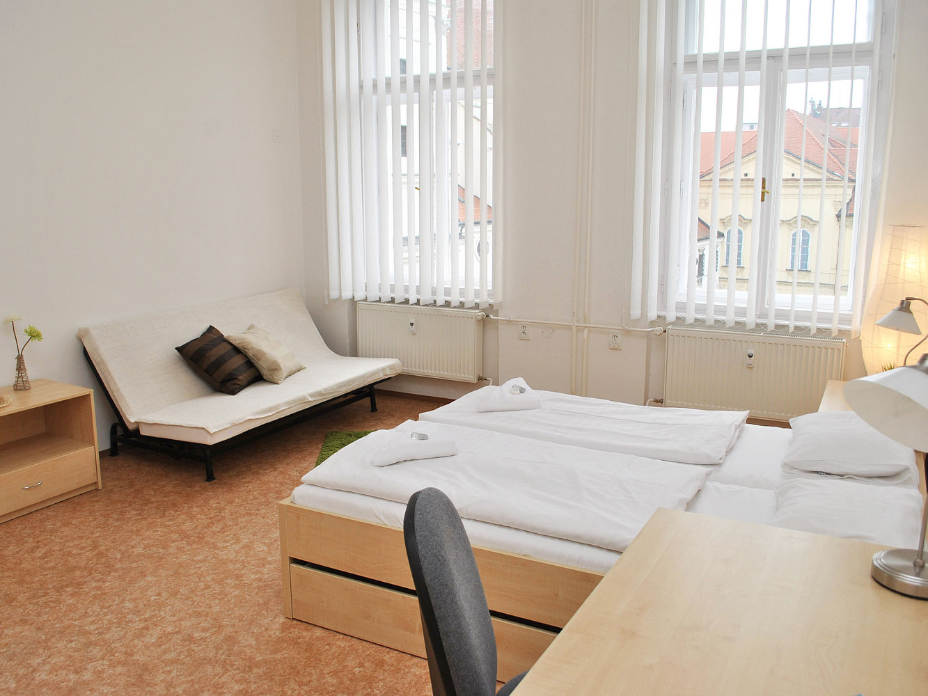 Pronájem pokoje 75 m² — photo 4