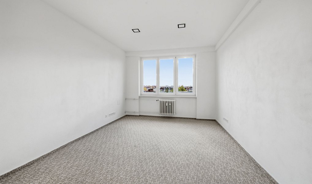 Pronájem bytu 2+1 52 m², Plzeň – náhled fotky 5