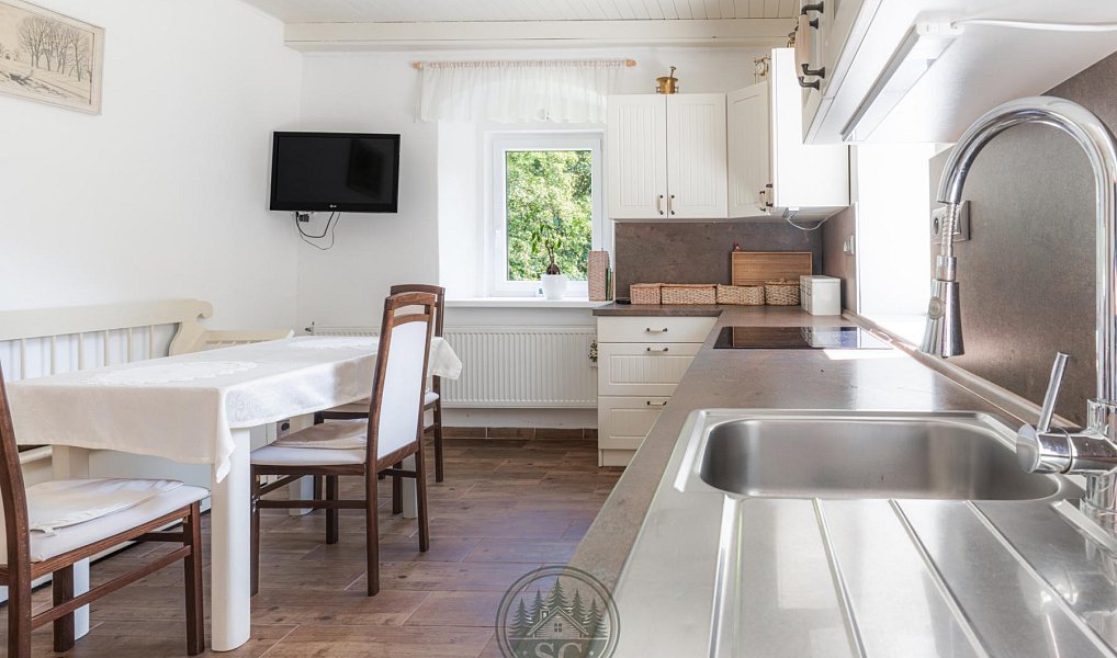 Prodej chaty/chalupy 300 m² s pozemkem 3 679 m², Luby – náhled fotky 15