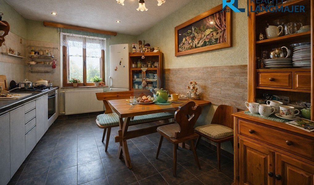 Prodej domu 225 m² s pozemkem 1 973 m², Líně – náhled fotky 6