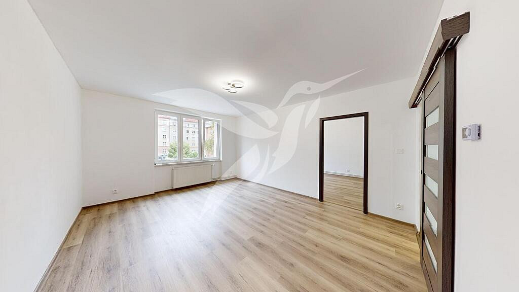 Pronájem bytu 3+1 70 m² — photo 2