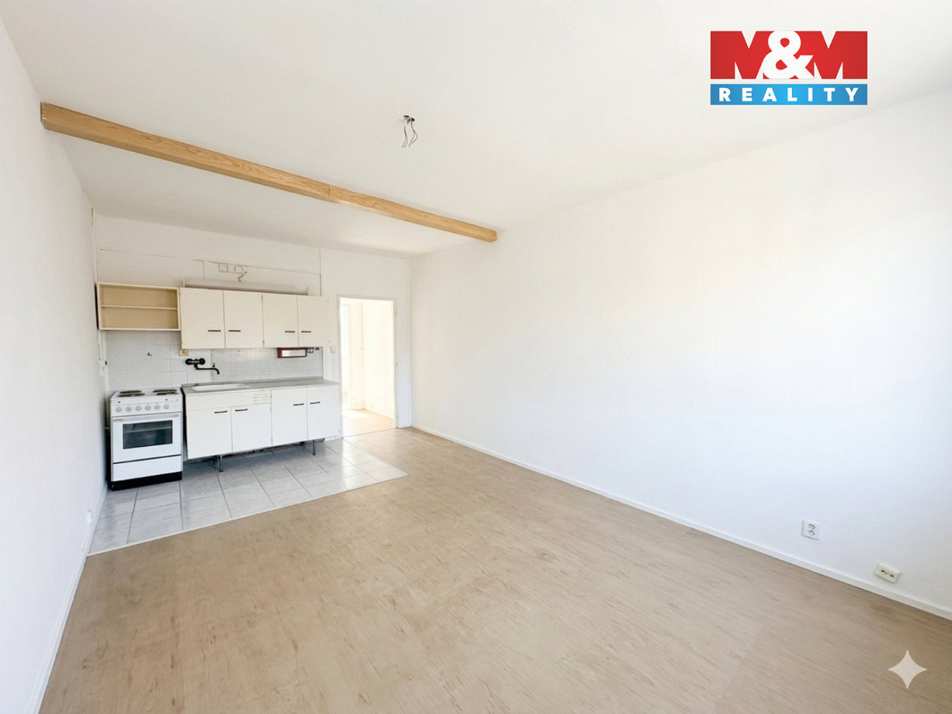 Pronájem bytu 1+kk 28 m² — photo 3