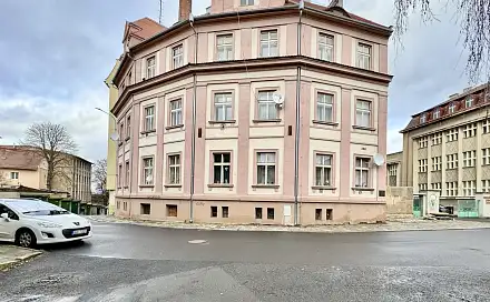 Prodej bytu 3+1 90 m², Chmelařské náměstí, Žatec, okres Louny