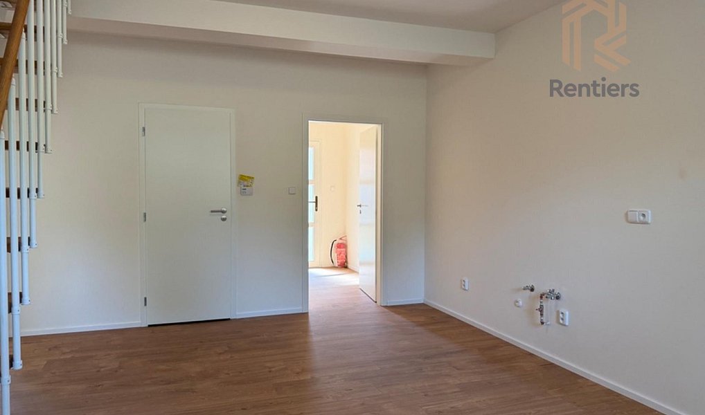 Prodej domu 137 m² s pozemkem 332 m², Rostoklaty – náhled fotky 11
