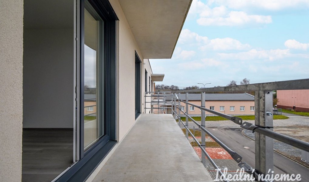 Pronájem bytu 3+kk 71 m², Dobřany – náhled fotky 15