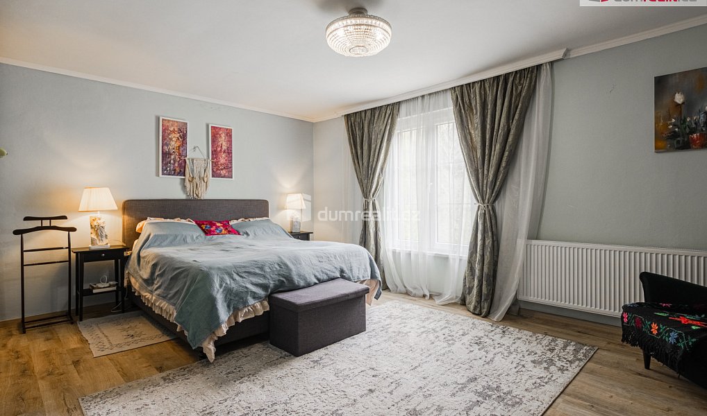 Prodej ubytovacího objektu 350 m², Bublava – náhled fotky 17