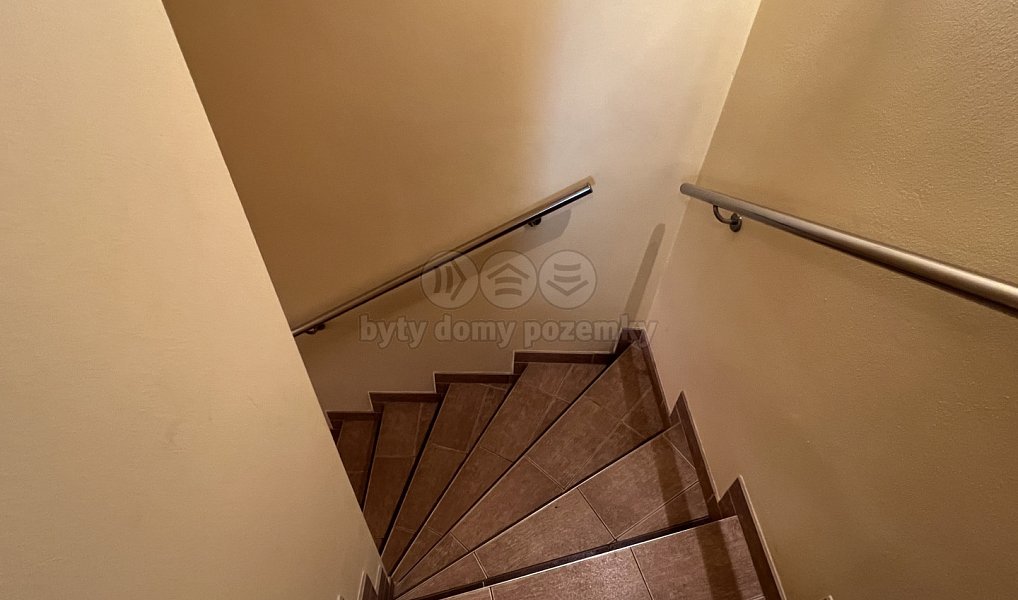 Prodej obchodních prostor 235 m², Orlová – náhled fotky 24