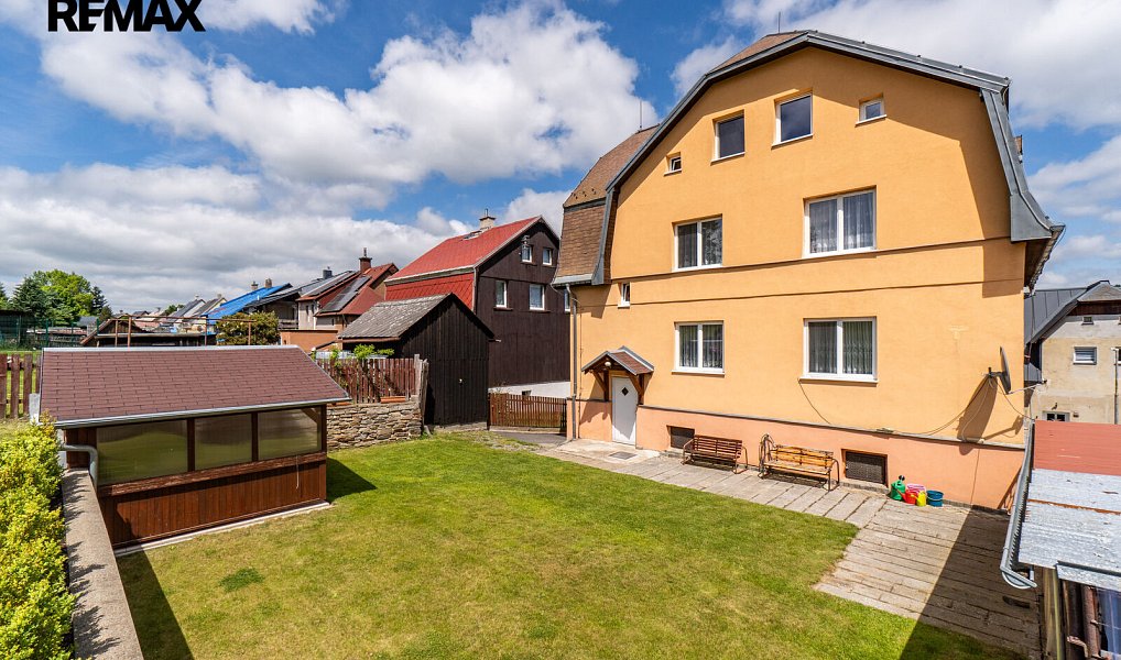 Prodej domu 328 m² s pozemkem 758 m², Vejprty – náhled fotky 57