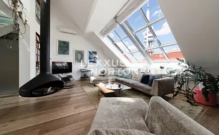 Pronájem bytu 4+kk 261 m²