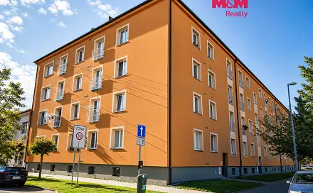 Pronájem bytu 1+1 39 m², Benešovo náměstí, Pardubice - Zelené Předměstí