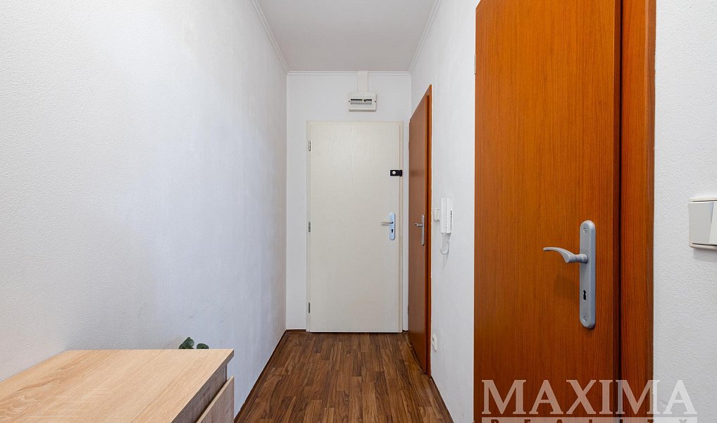 Prodej bytu 3+kk 69 m², Nupaky – náhled fotky 15