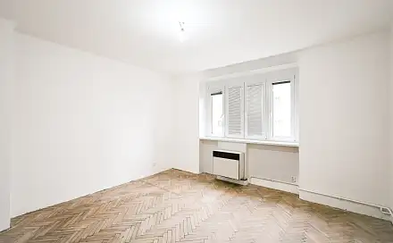 Prodej bytu 2+kk 44 m², Nad Kajetánkou, Praha 6 - Břevnov