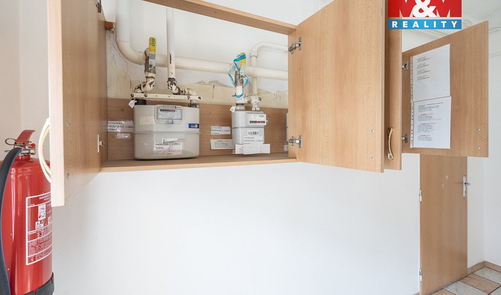 Prodej nájemního domu, činžáku 580 m², Vítkov – náhled fotky 2