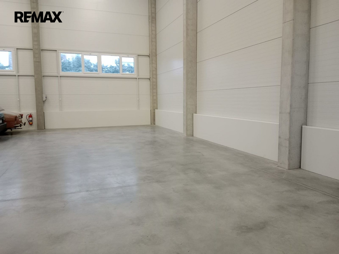 Pronájem skladovacích prostor 477 m² – fotografie 5