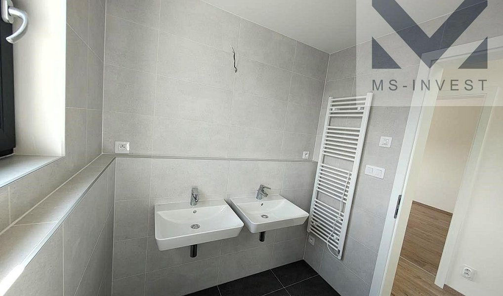 Prodej domu 160 m² s pozemkem 251 m², Praha – náhled fotky 20