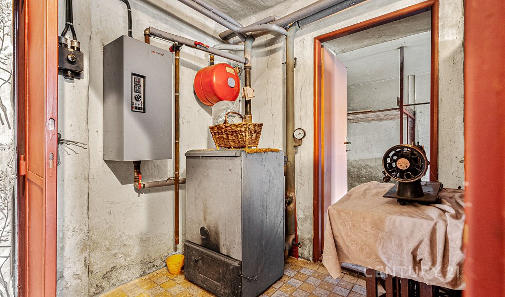 Prodej domu 285 m² s pozemkem 136 m², Sušice – náhled fotky 22