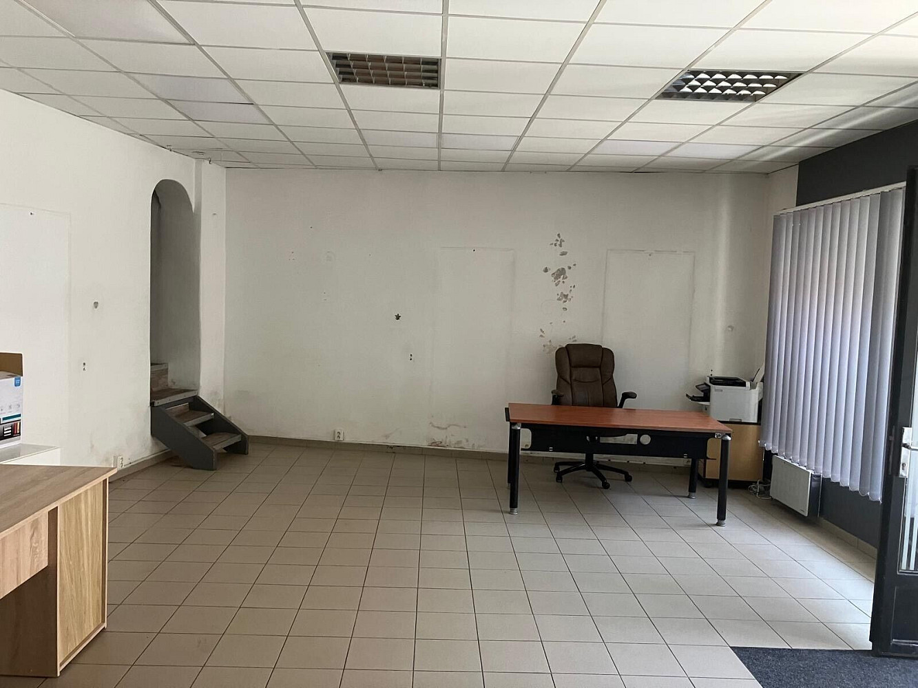 Prodej obchodních prostor 250 m² – fotografie 2